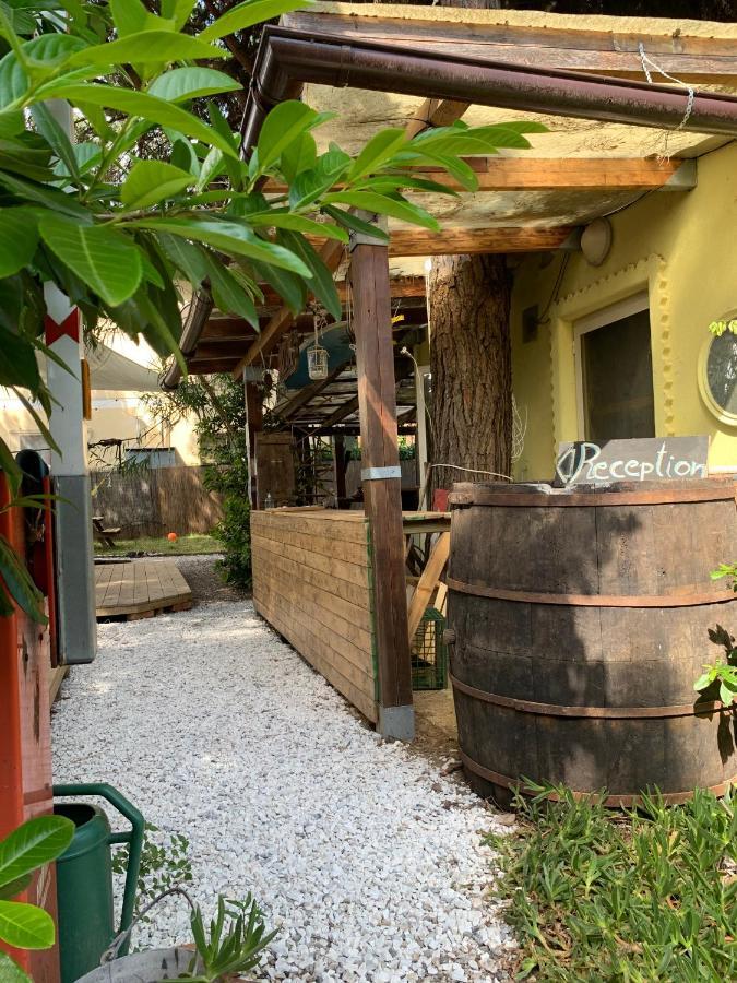 Camping Dolce Sole Marina di Massa Luaran gambar
